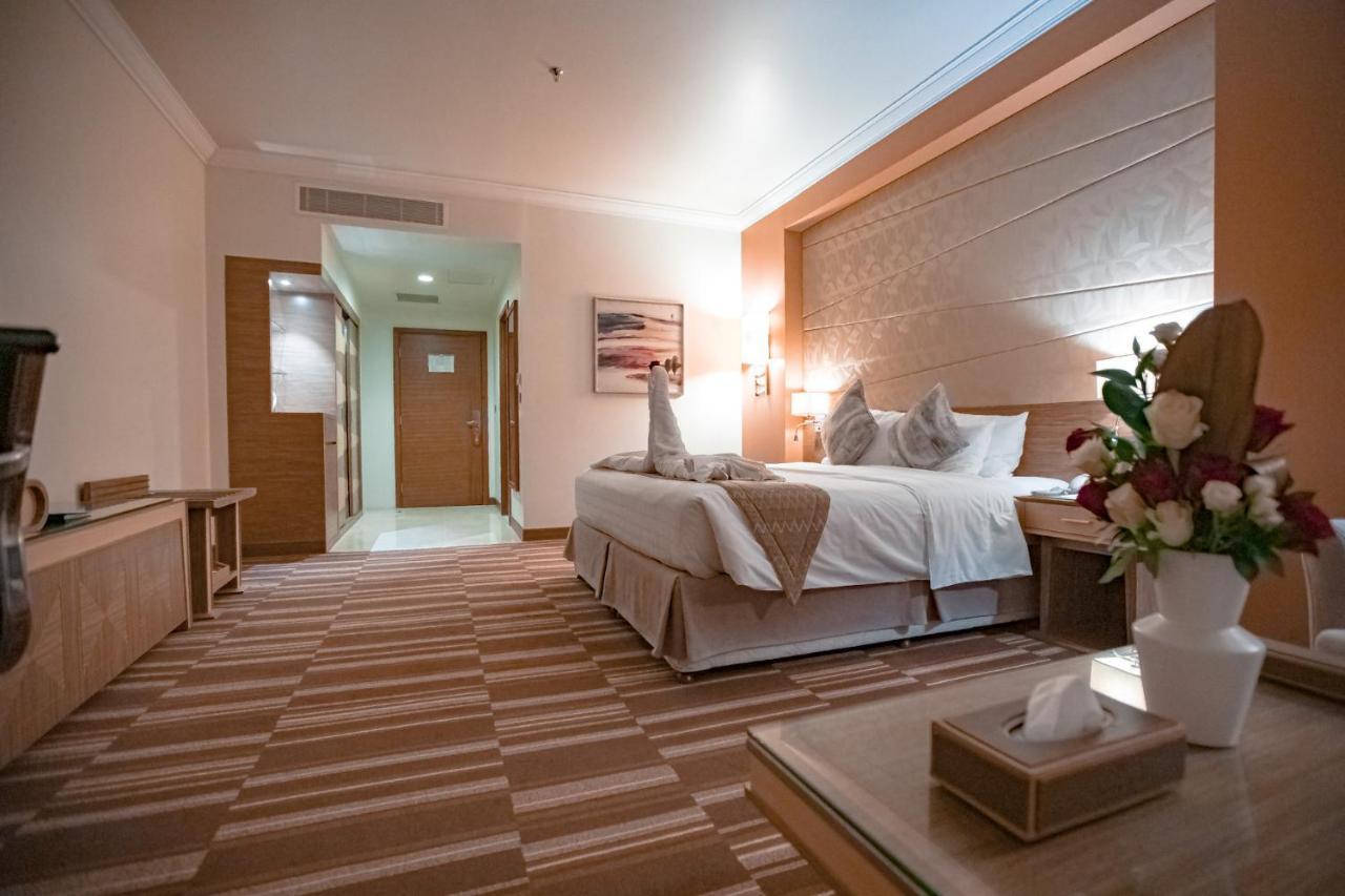 Golden Tulip Hotel Buraidah Al Qassim Екстер'єр фото