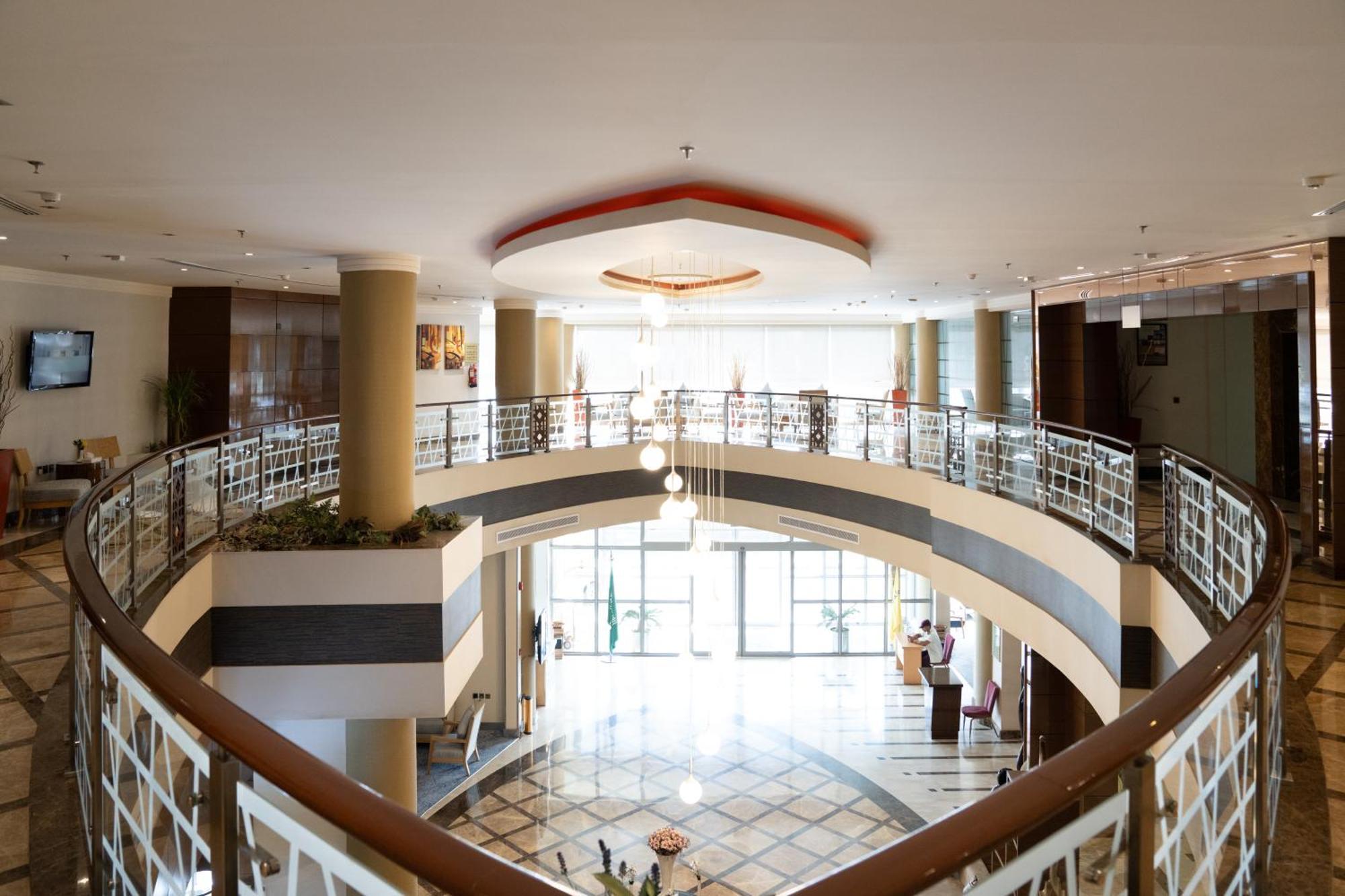 Golden Tulip Hotel Buraidah Al Qassim Екстер'єр фото