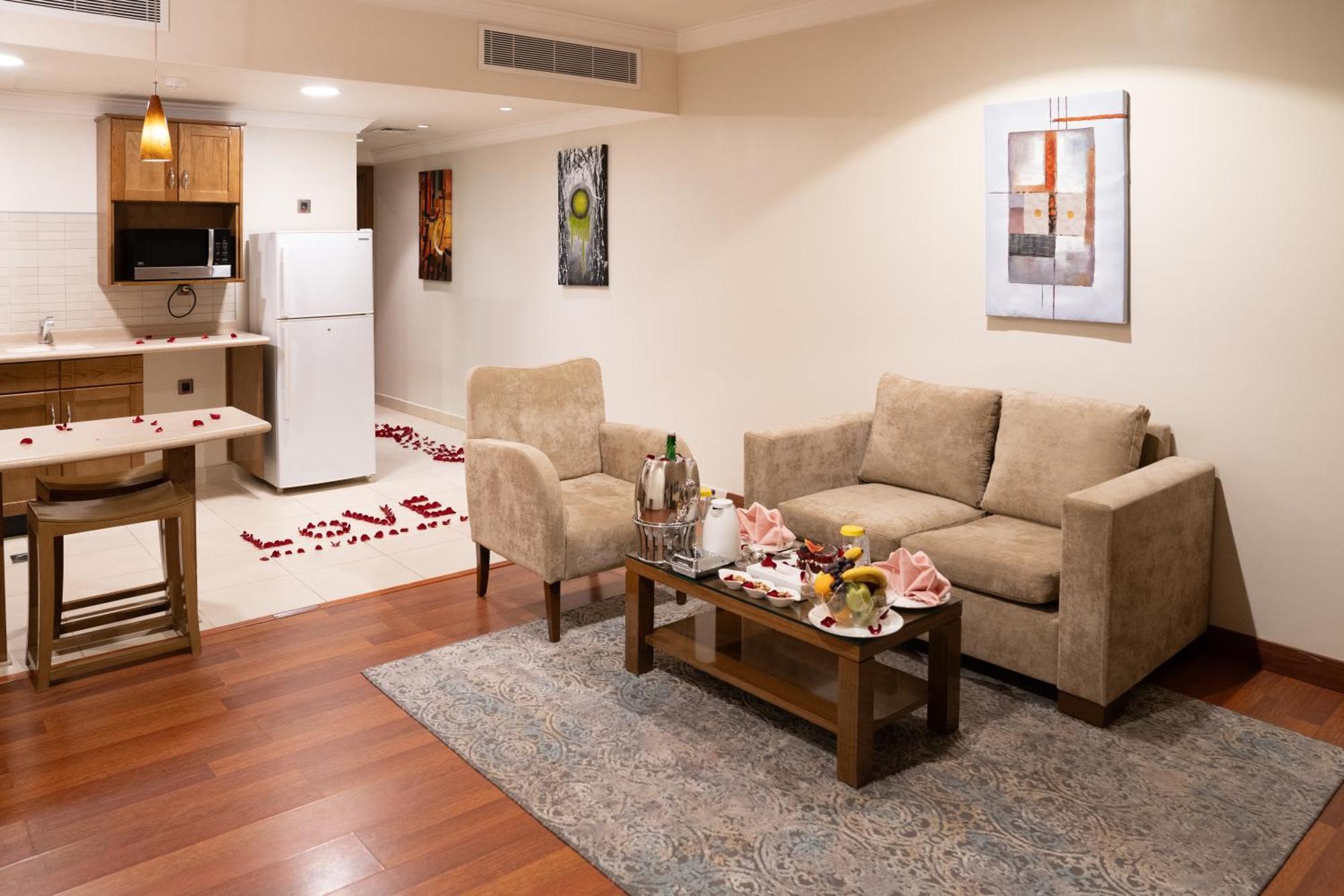 Golden Tulip Hotel Buraidah Al Qassim Екстер'єр фото